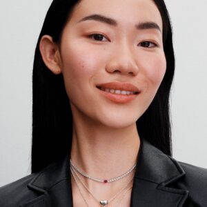 Q424_G_PDP_MODEL_STYLED_04_1x1_RGB