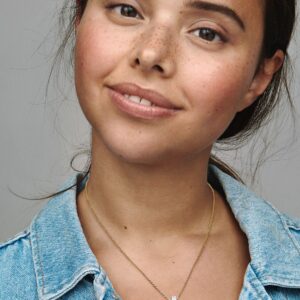 361174C01_ABC123_MODEL_eCOM_01_RGB