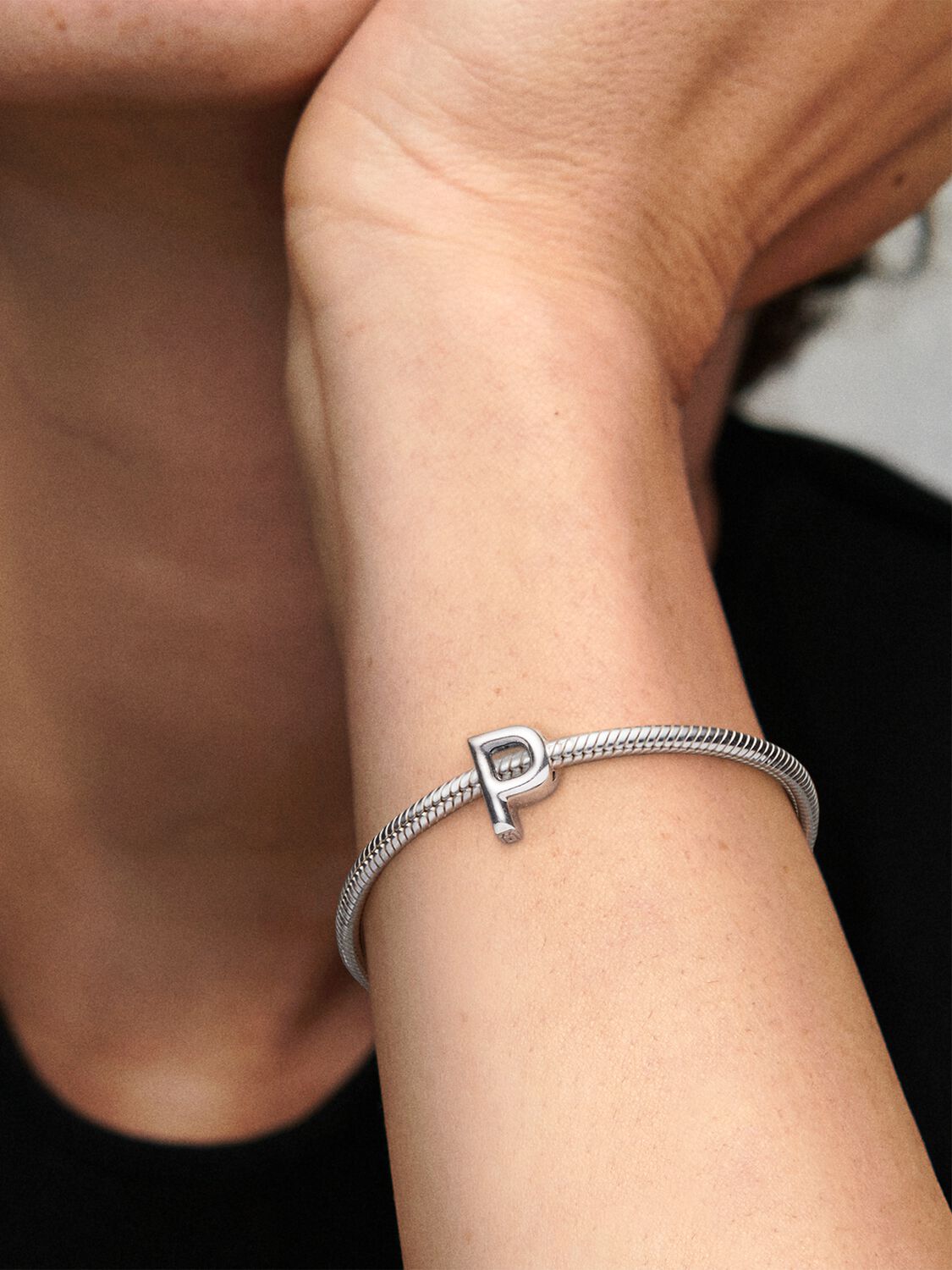 797470_ABC123_MODEL_eCOM_02_RGB