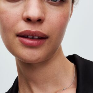 Q124_B_PDP_Model_Single_29_1x1_RGB