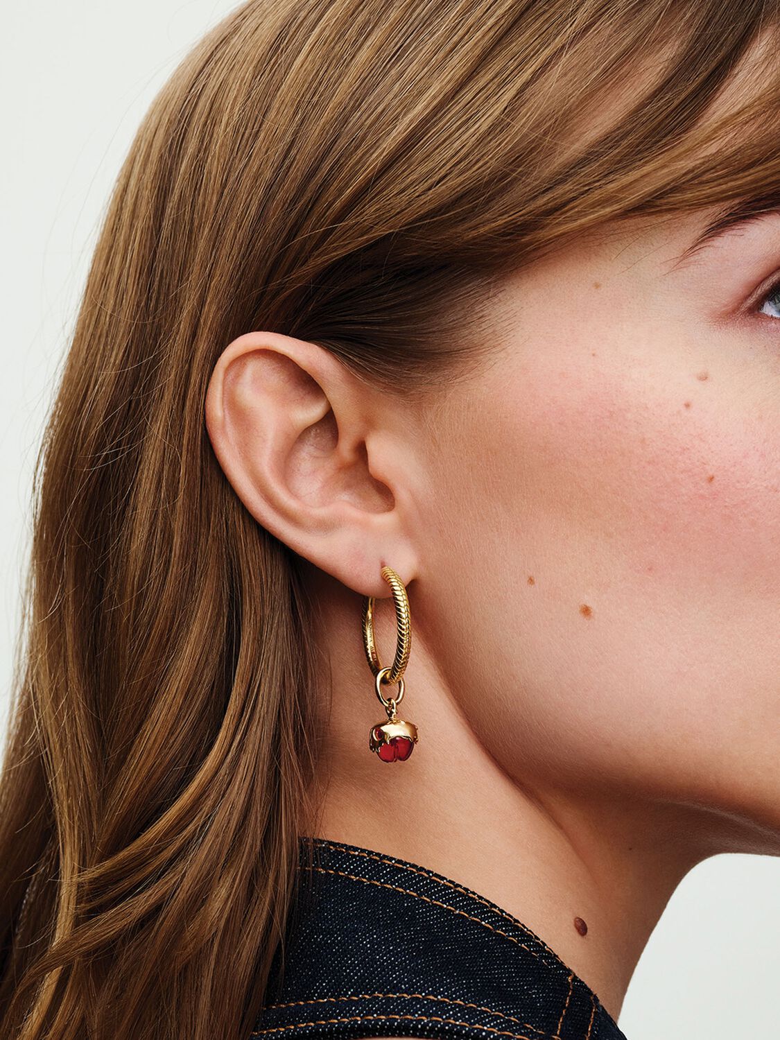 Q324_E_PDP_MODEL_SINGLE_32_1x1_RGB