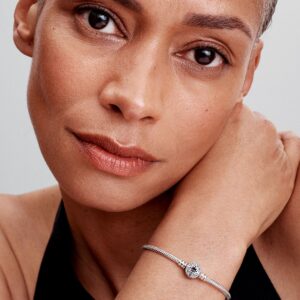 Q424_G_PDP_MODEL_SINGLE_33_1x1_RGB