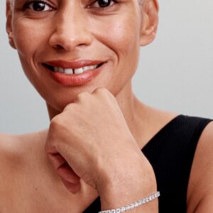 Q424_G_PDP_MODEL_SINGLE_40_1x1_RGB