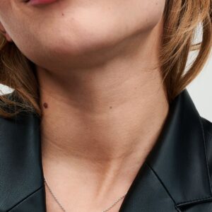 SS24_A_PDP_Model_Single_32_1x1_RGB