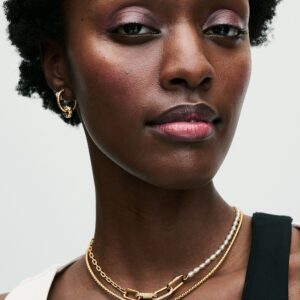 SS24_A_PDP_Model_Styled_02_1x1_RGB