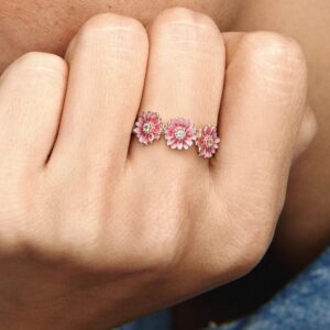 188792C01_ABC123_MODEL_eCOM_02_RGB