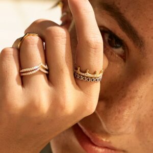 190980_ABC123_MODEL_eCOM_05_RGB