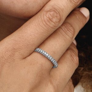 192627C01_ABC123_MODEL_eCOM_02_RGB