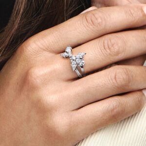 193023C01_ABC123_MODEL_eCOM_02_RGB