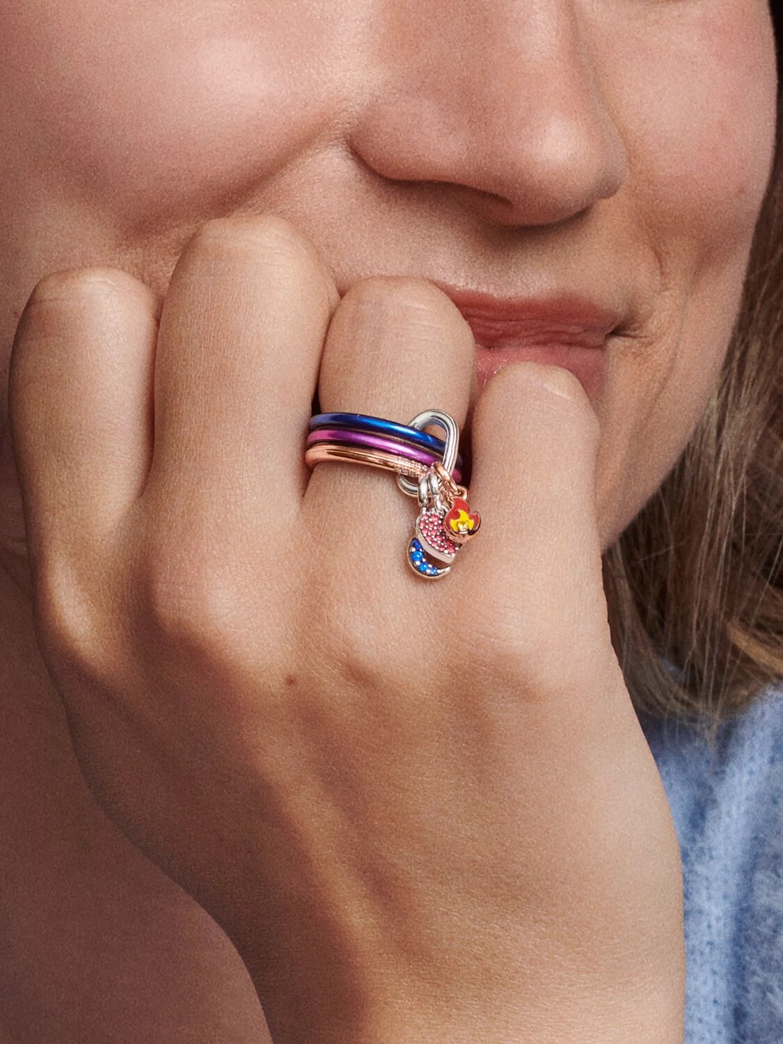 199655C01_ABC123_MODEL_eCOM_02_RGB