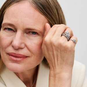 Q224_C_PDP_Model_Styled_15_1x1_RGB