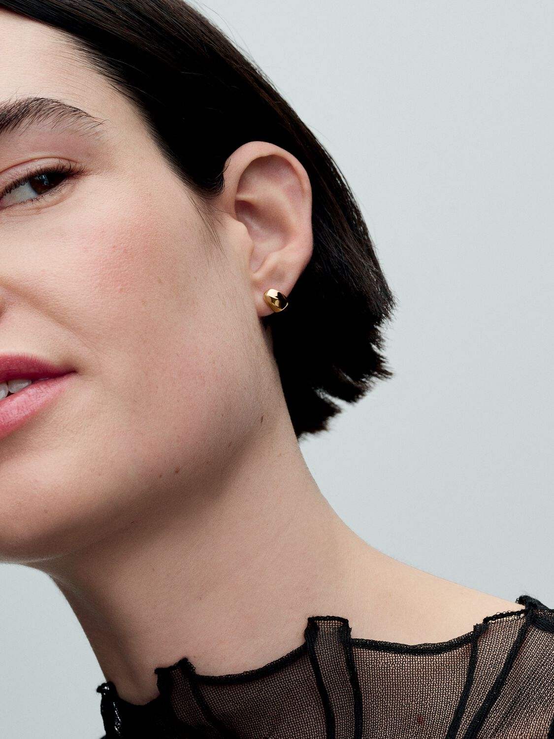 Q224_D_PDP_Model_Single_100_1x1_RGB