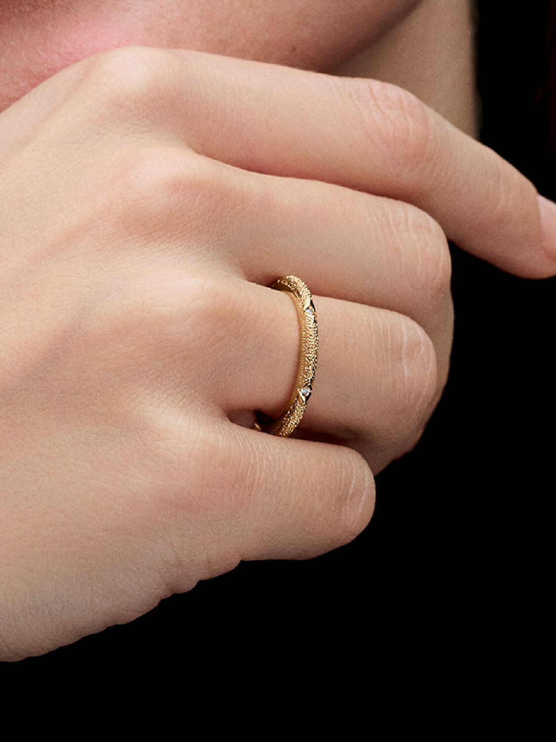 Q224_D_PDP_Model_Single_20_1x1_RGB_ring