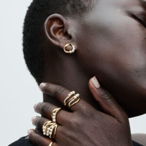 Q224_D_PDP_Model_Styled_12_1x1_RGB