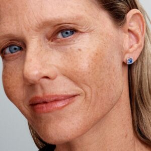 Q424_G_PDP_MODEL_SINGLE_65_1x1_RGB