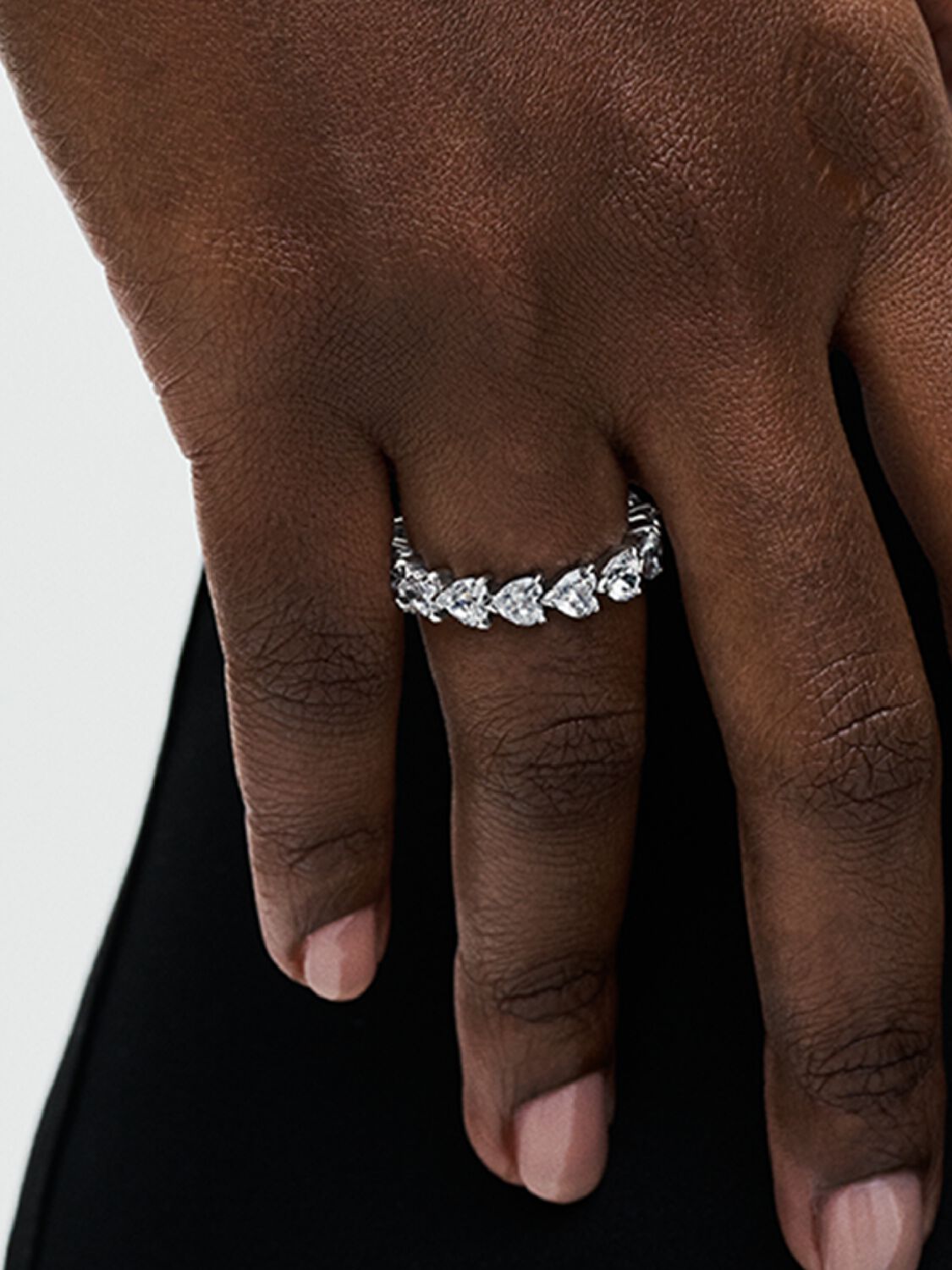 SS24_A_PDP_Model_Single_06_1x1_RGB_ring