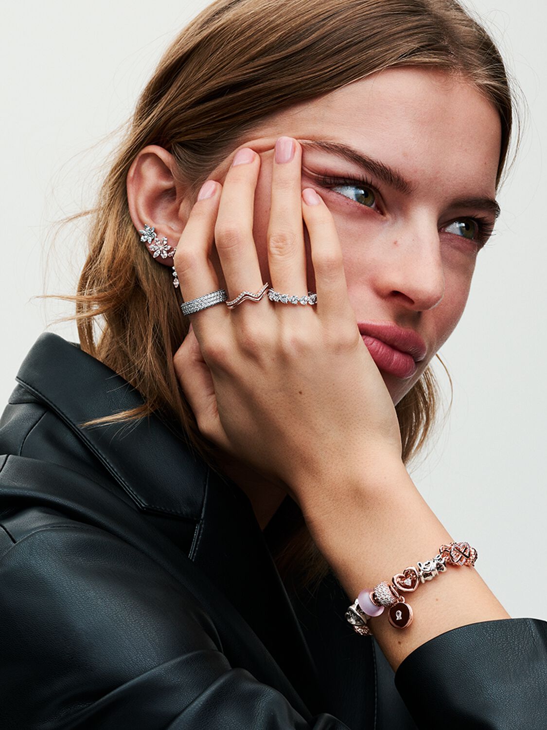 SS24_A_PDP_Model_Styled_08_1x1_RGB