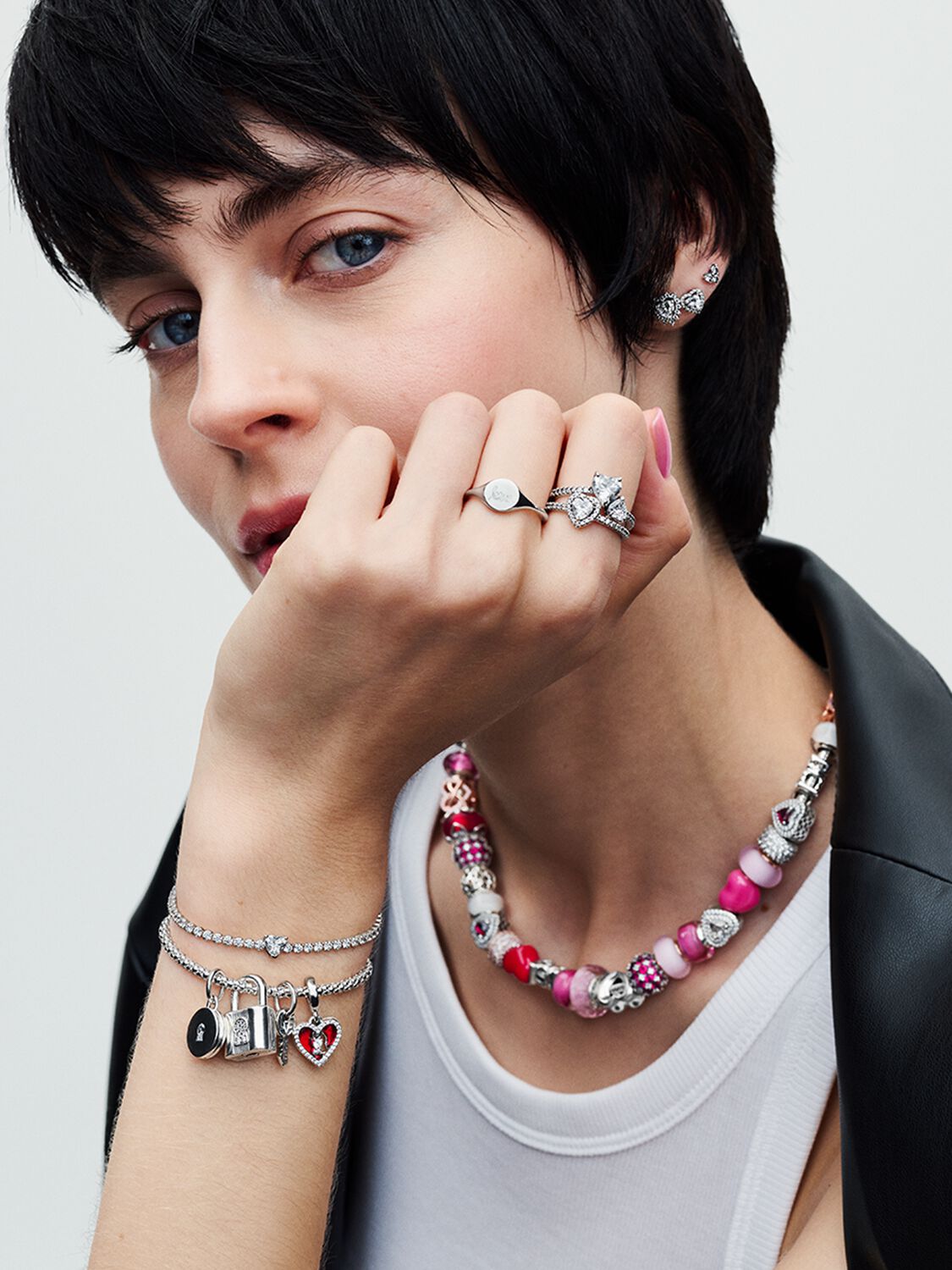 SS24_A_PDP_Model_Styled_17_1x1_RGB