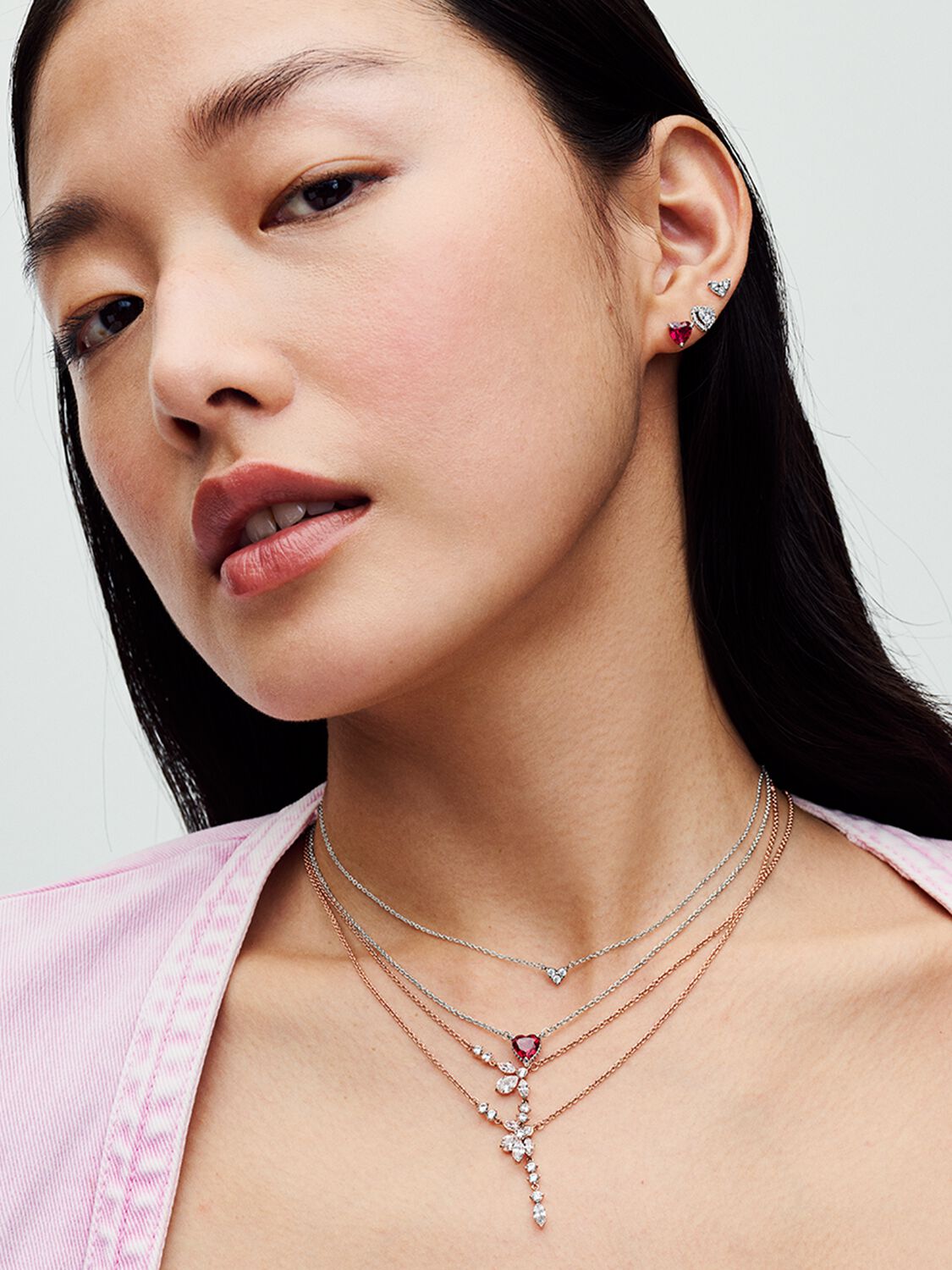 SS24_A_PDP_Model_Styled_32_1x1_RGB