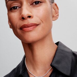 Q424_G_PDP_MODEL_SINGLE_39_1x1_RGB