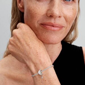 Q424_G_PDP_MODEL_SINGLE_80_1x1_RGB